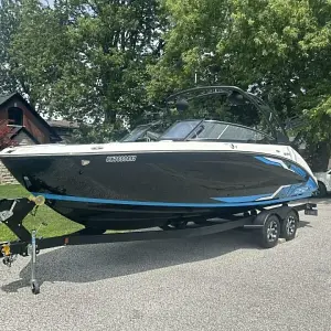 2021 Yamaha 252 XE (Wake Edition)