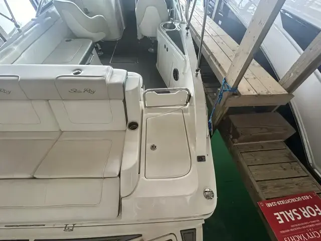 Sea Ray 260 Sundeck