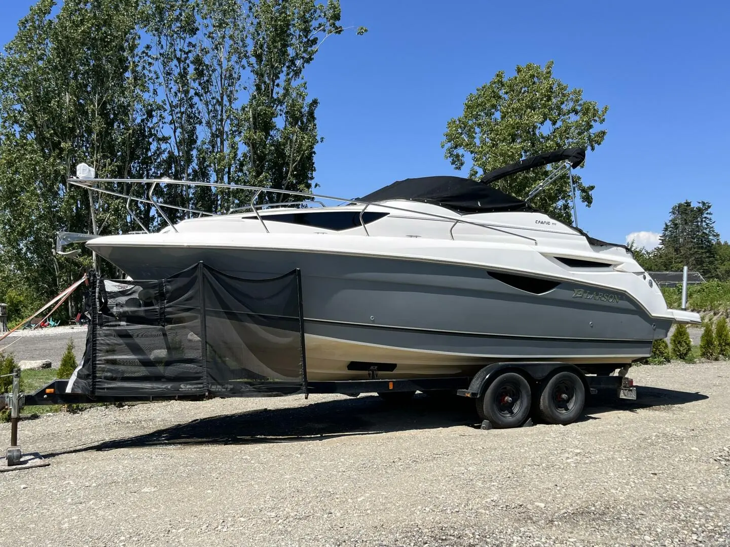 2012 Larson cabrio 777