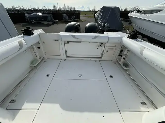 Boston Whaler 255 Conquest