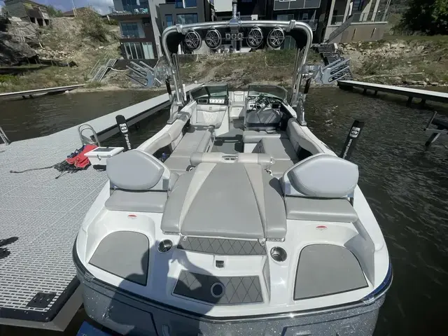 Mastercraft X46