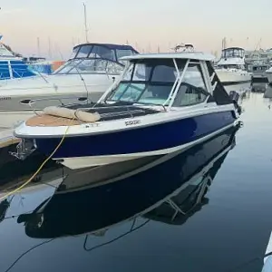 2022 Boston Whaler 240 Vantage