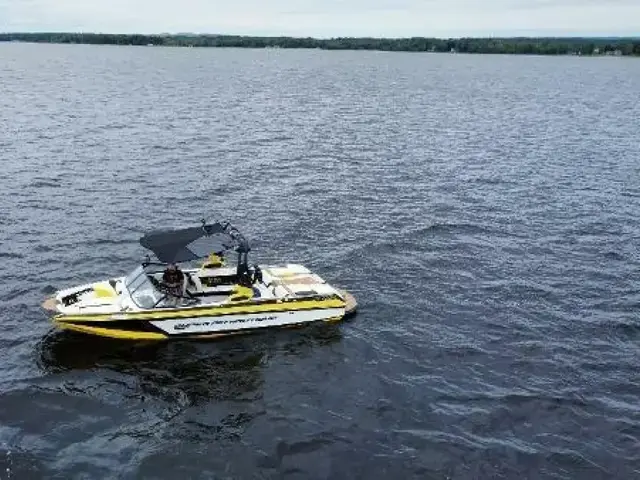 Nautique Boats GS24