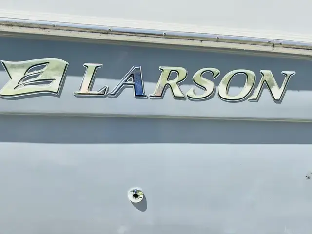 Larson Cabrio 777