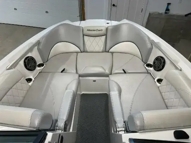 Mastercraft X46