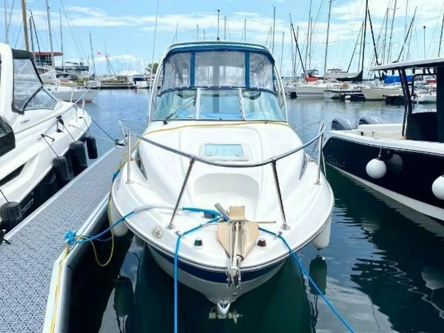 2008 Bayliner 245