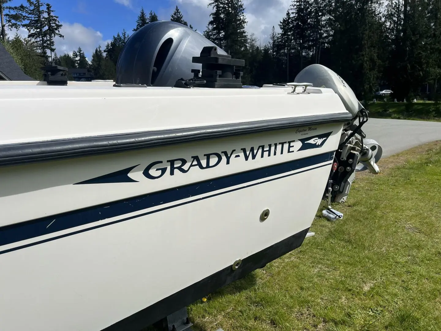 1991 Grady-white seafarer