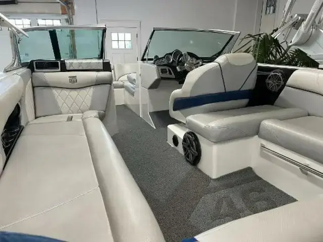 Mastercraft X46