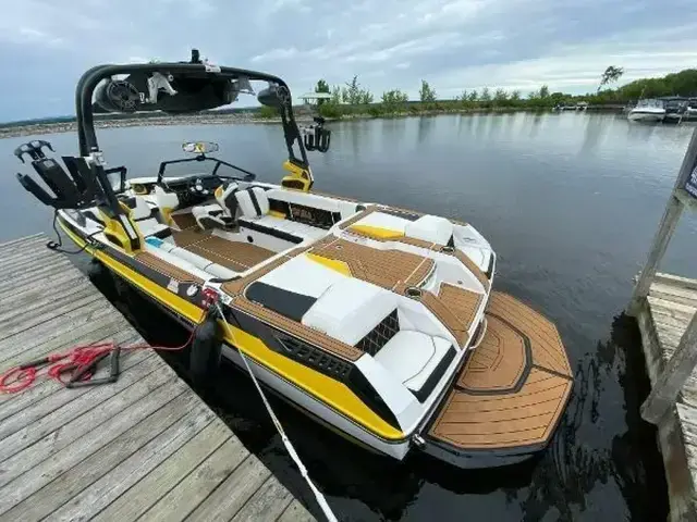 Nautique Boats GS24