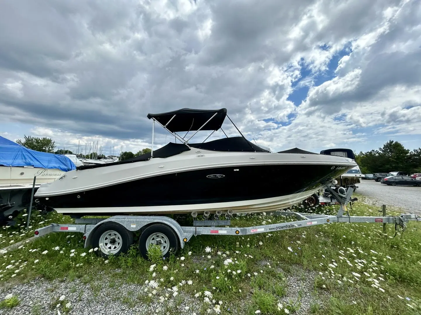 2007 Sea Ray 230 select