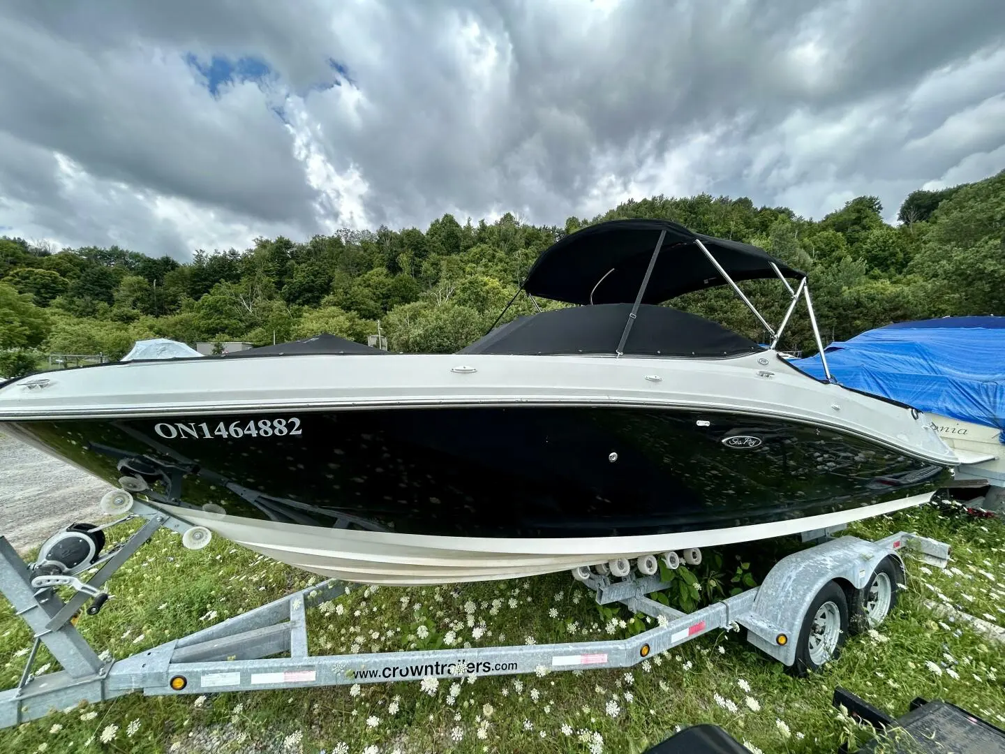 2007 Sea Ray 230 select