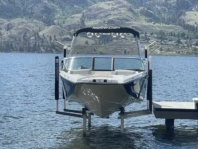 Mastercraft X46