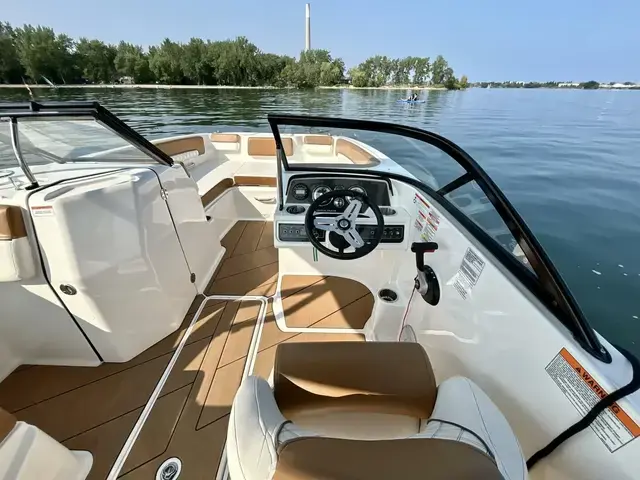 Bayliner 2250 Dx