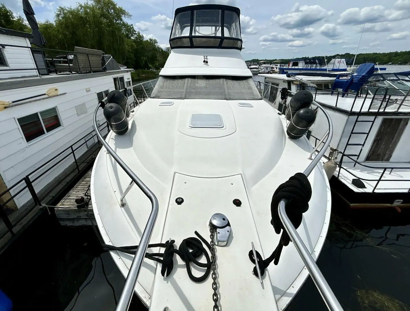 1995 Silverton 41 motor yacht