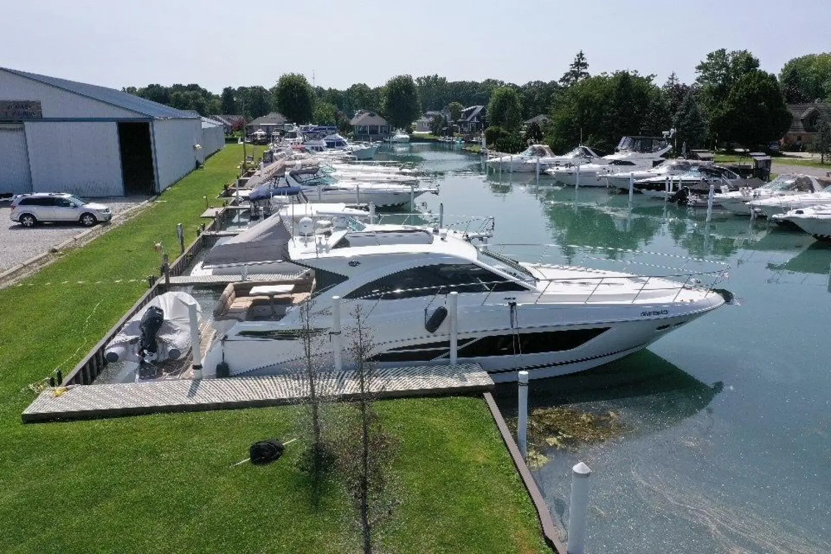 2014 Sea Ray sundancer 510