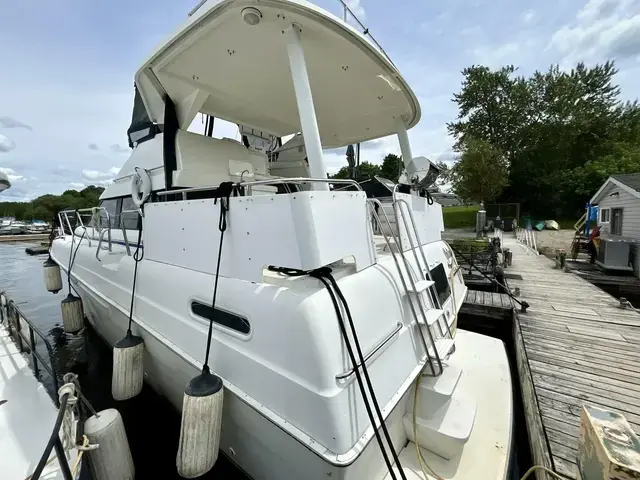 Silverton 41 Motor Yacht