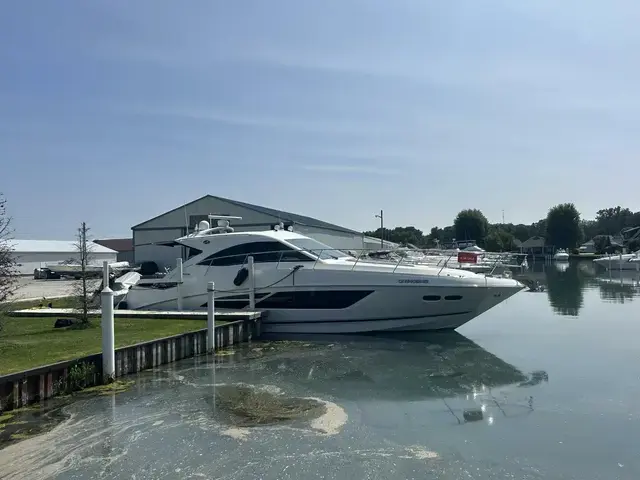 Sea Ray Sundancer 510