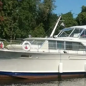 1970 Chris Craft 42 Commander