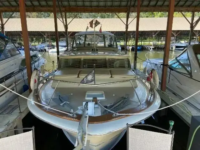 Chris Craft 42 Commander