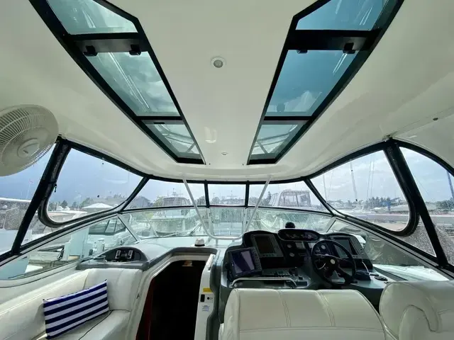 Cruisers Yachts 455 Express