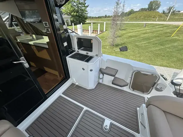 Sea Ray Sundancer 510