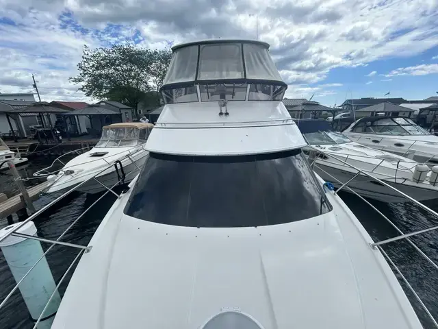 Carver 41 Cockpit Motor Yacht