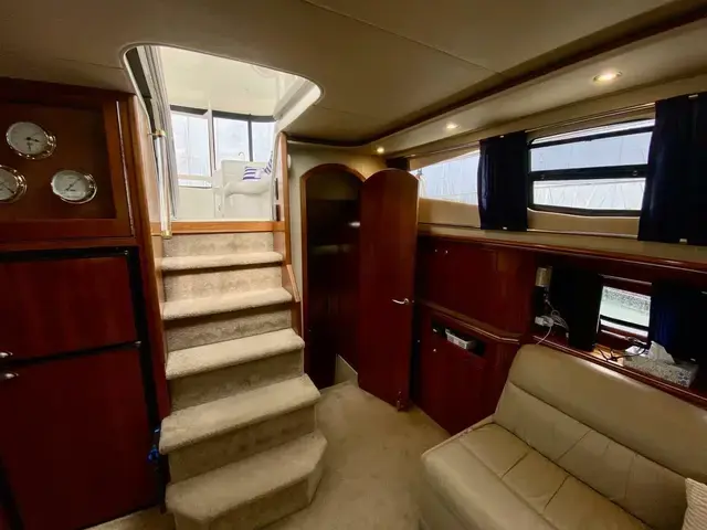 Cruisers Yachts 455 Express