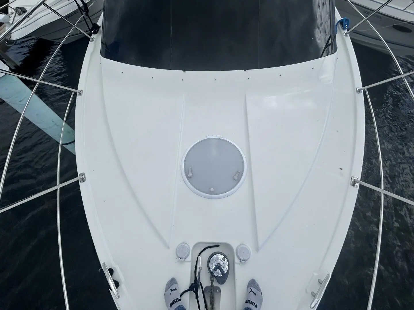 2009 Carver 41 cockpit motor yacht