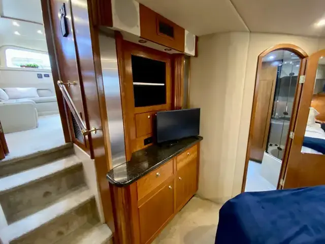 Cruisers Yachts 455 Express