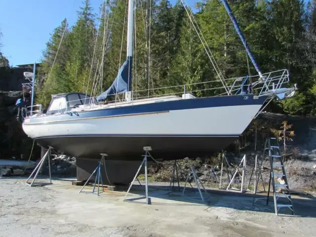 Valiant Boats 40