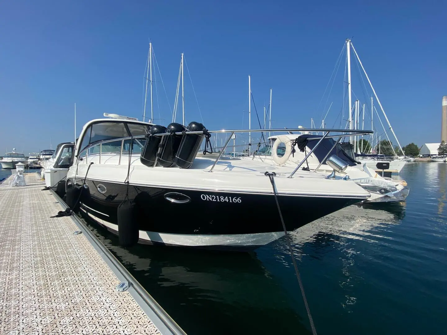 2010 Chaparral 370 signature