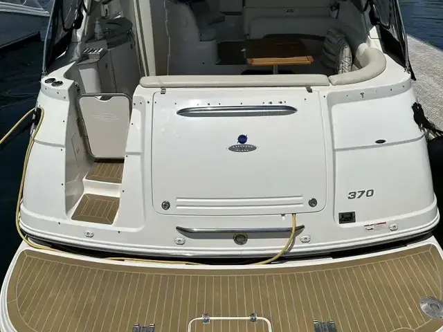 Chaparral 370 Signature