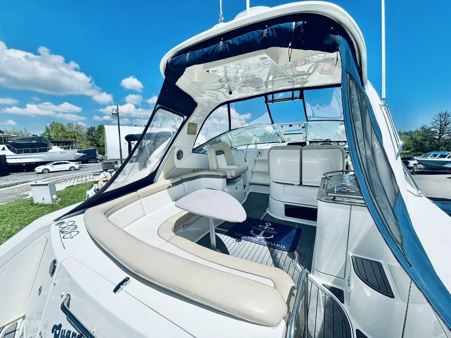 2013 Sea Ray 370 sundancer