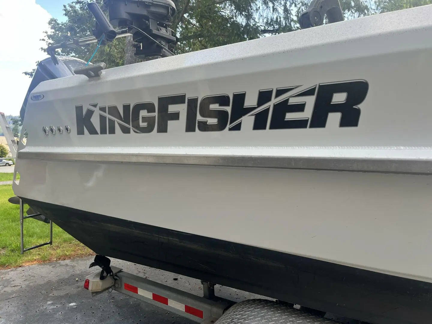 2020 Kingfisher 3425 gfx