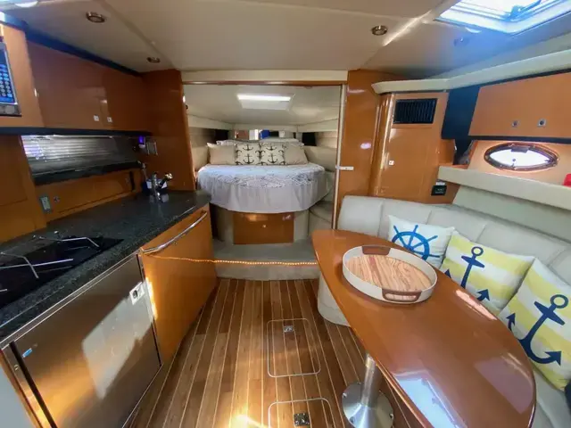 Chaparral 370 Signature