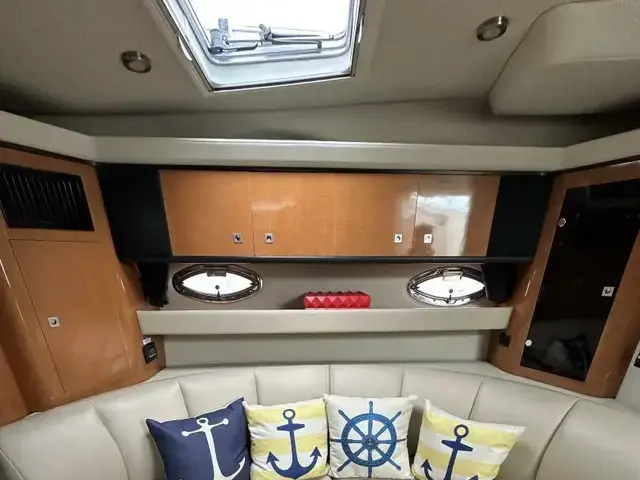 Chaparral 370 Signature