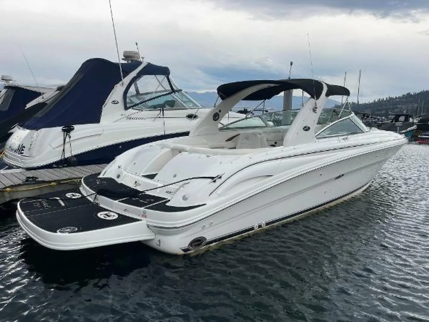 2004 Sea Ray 290 bow rider slx