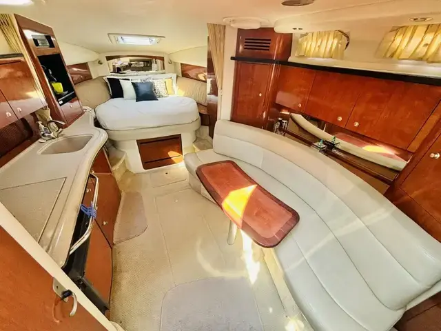 Sea Ray Sundancer 320