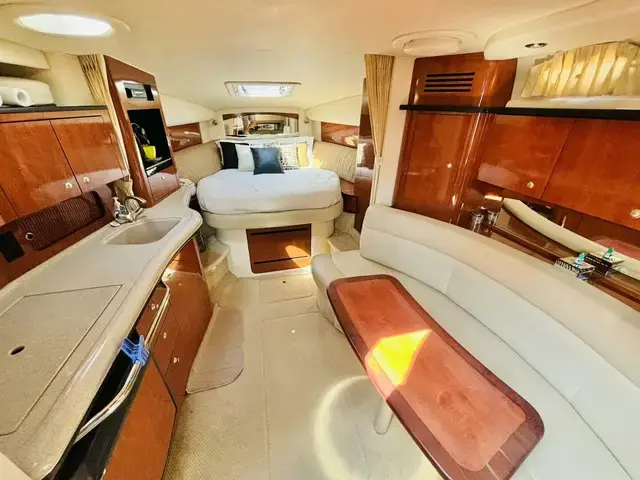 Sea Ray Sundancer 320