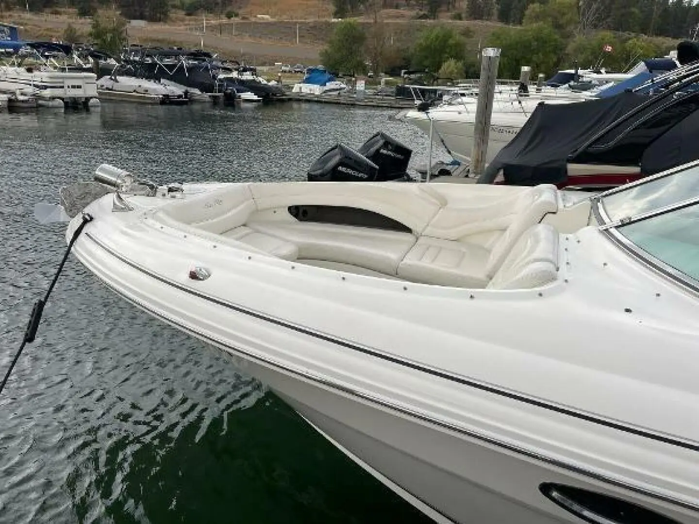 2004 Sea Ray 290 bow rider slx