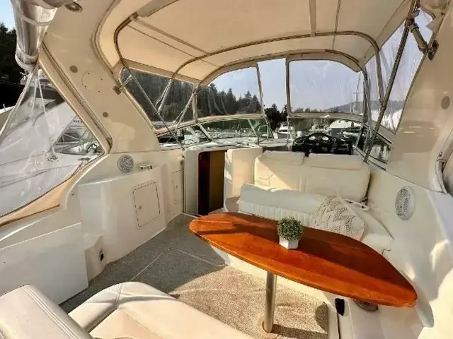 Cruisers Yachts 280 CXI