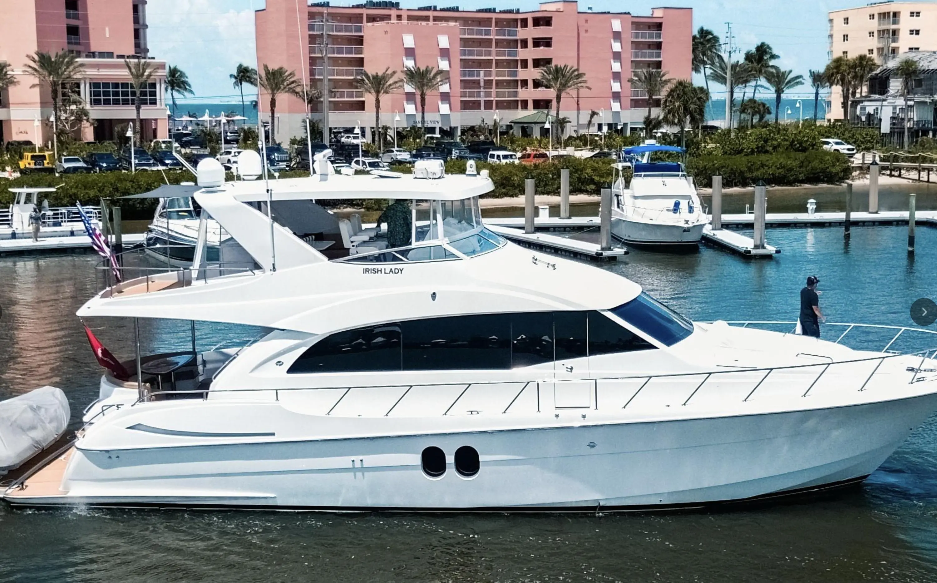 2009 Hatteras 60 motor yacht