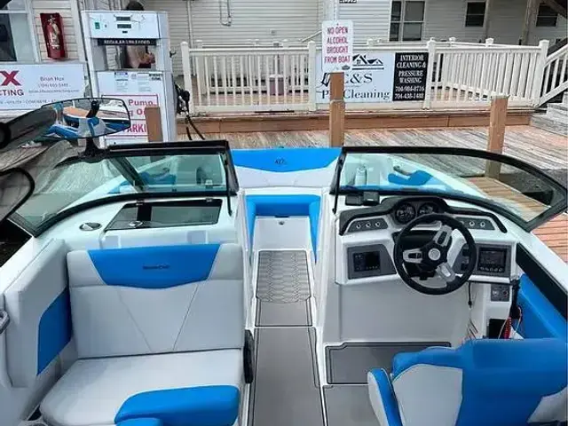 Mastercraft NXT24