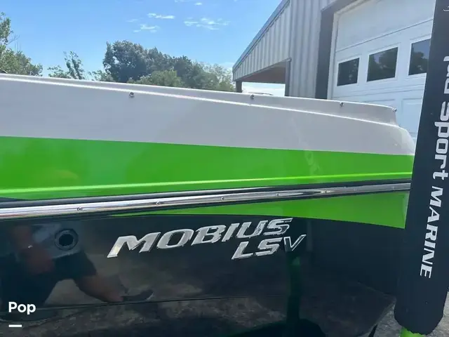 Moomba Mobius LSV