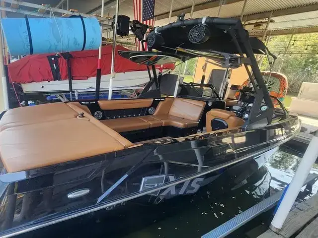 Axis Boats T23