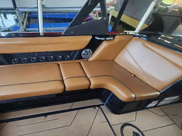 Axis Boats T23