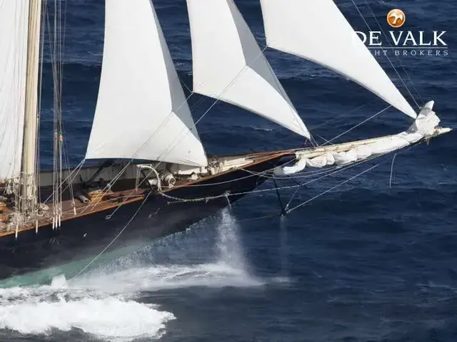 Van der Graaf Classic Schooner