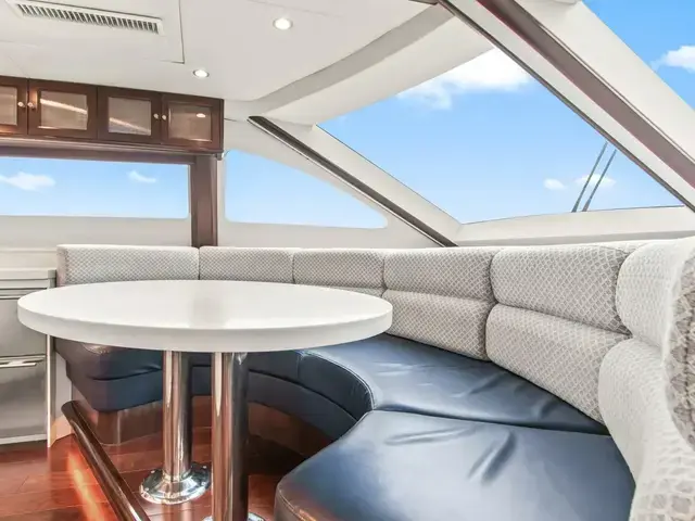 Lazzara Flybridge