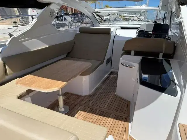 Azimut Atlantis 34