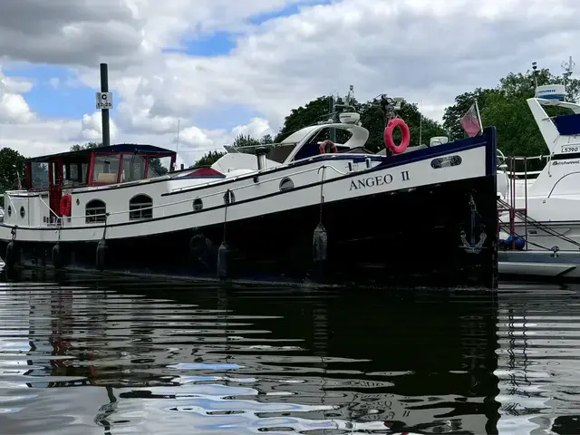 Central Craftworks Ltd 16.8m Replica Dutch Barge